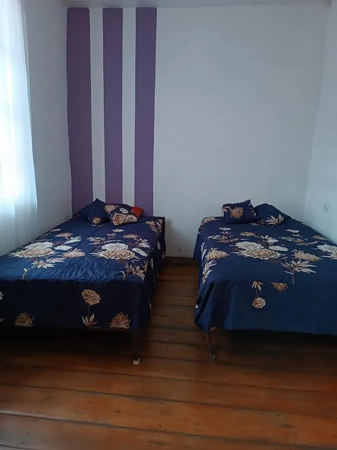 홈스테이 쿠엔카 Mochilero Colonial 아파트